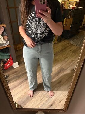 Women’s Light Blue Casual Jeans